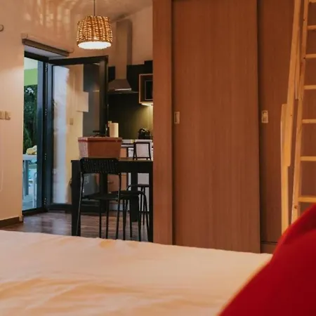 Lugar Nas Estrelas Starlight Swimming Pool Apartment *